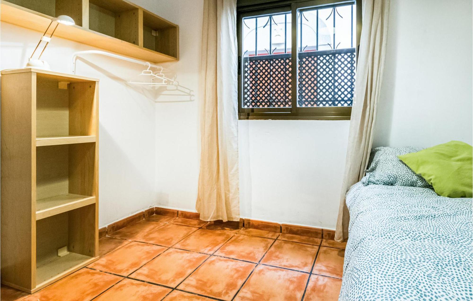 Lovely Apartment In Cordoba With Kitchen Zewnętrze zdjęcie