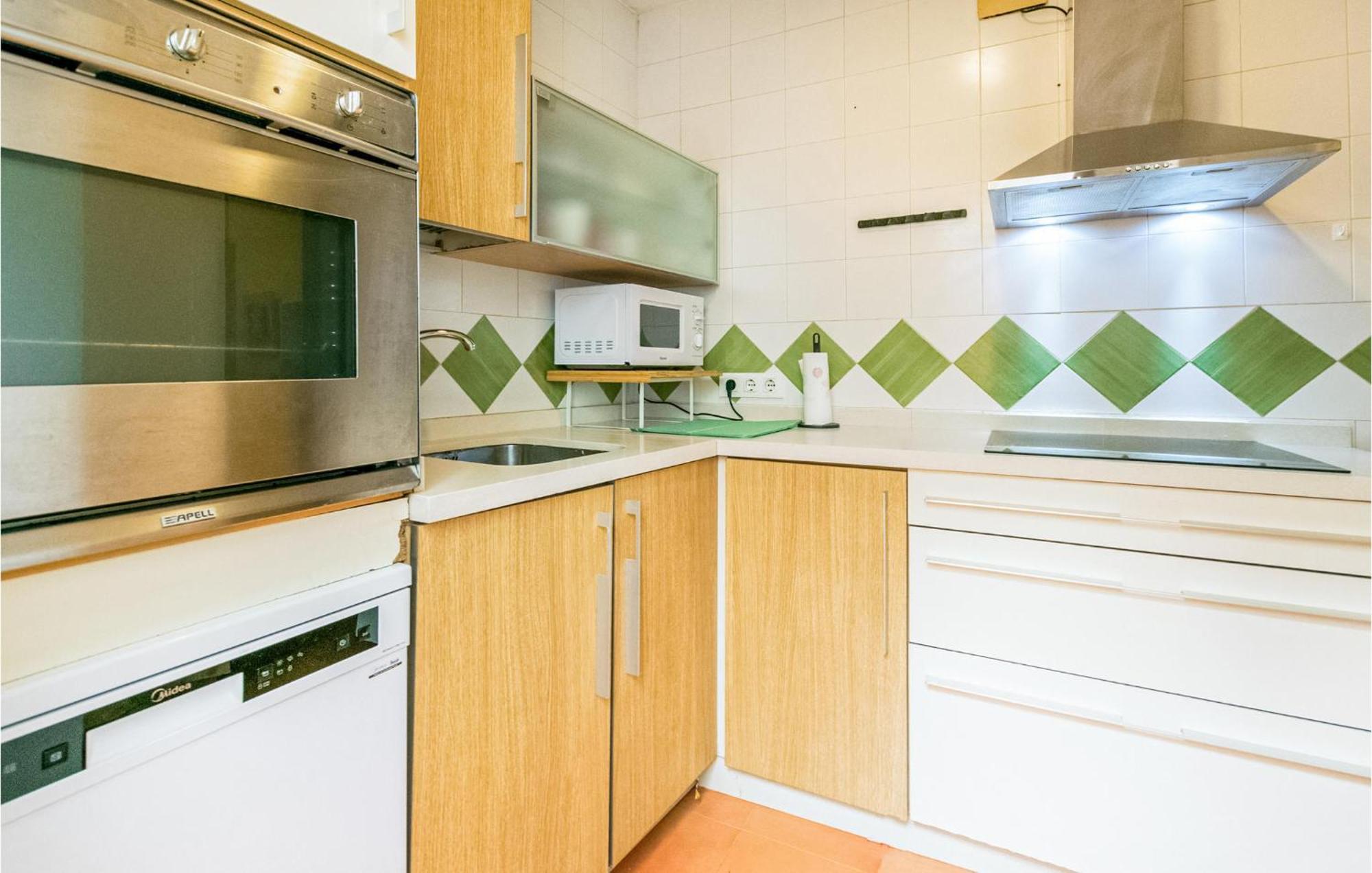 Lovely Apartment In Cordoba With Kitchen Zewnętrze zdjęcie